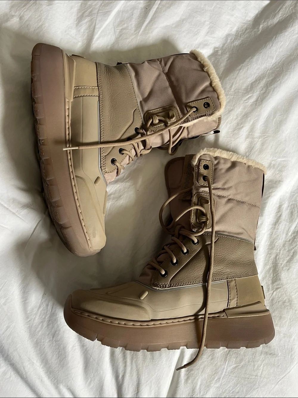 UGG Men's Size 10 City Butte 1153390 DUNE Leather Waterproof Snow Rain boots
